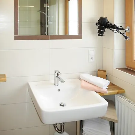 Haus Seehuter 520w * Aschau Im Zillertal